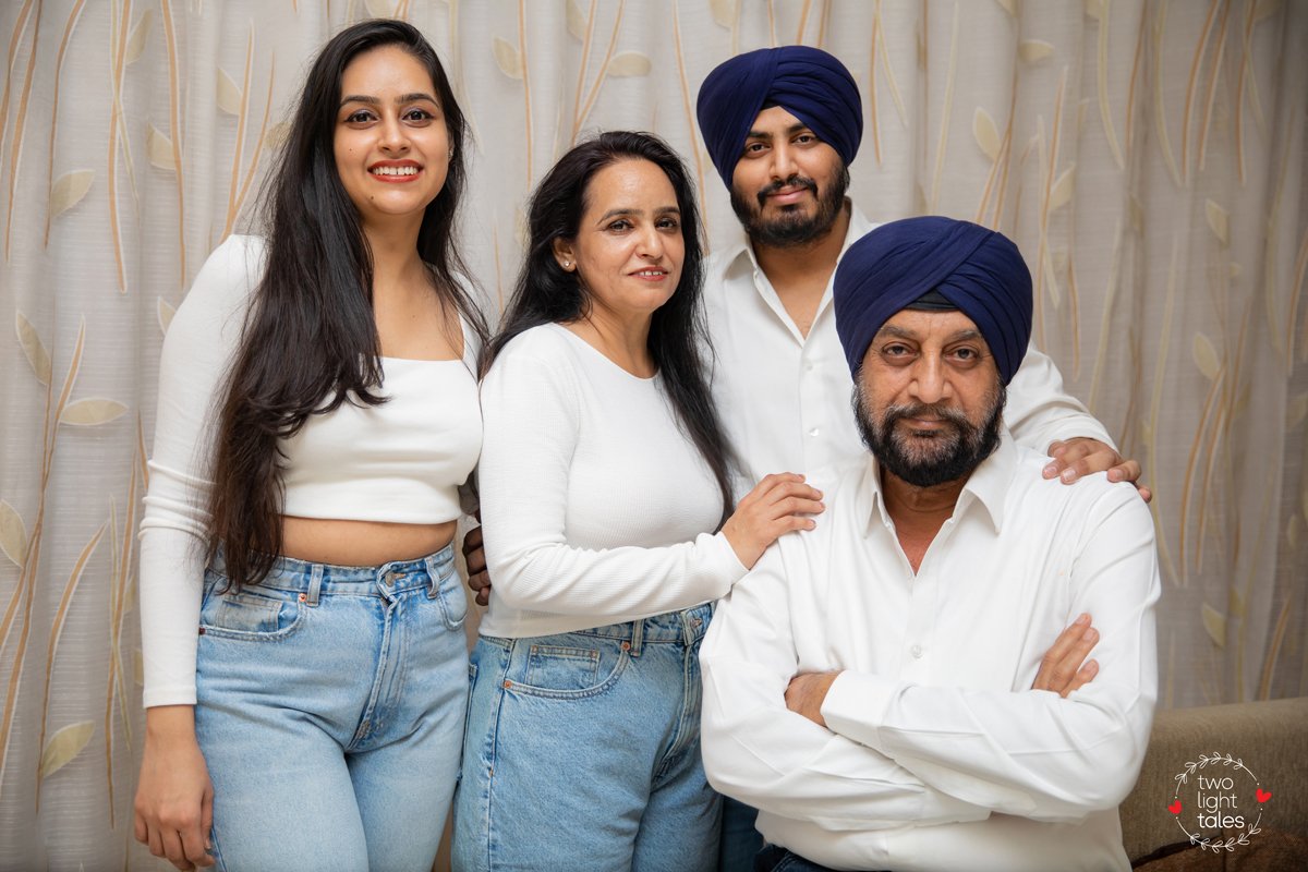 Family_portraits_photography_mumbai (21)